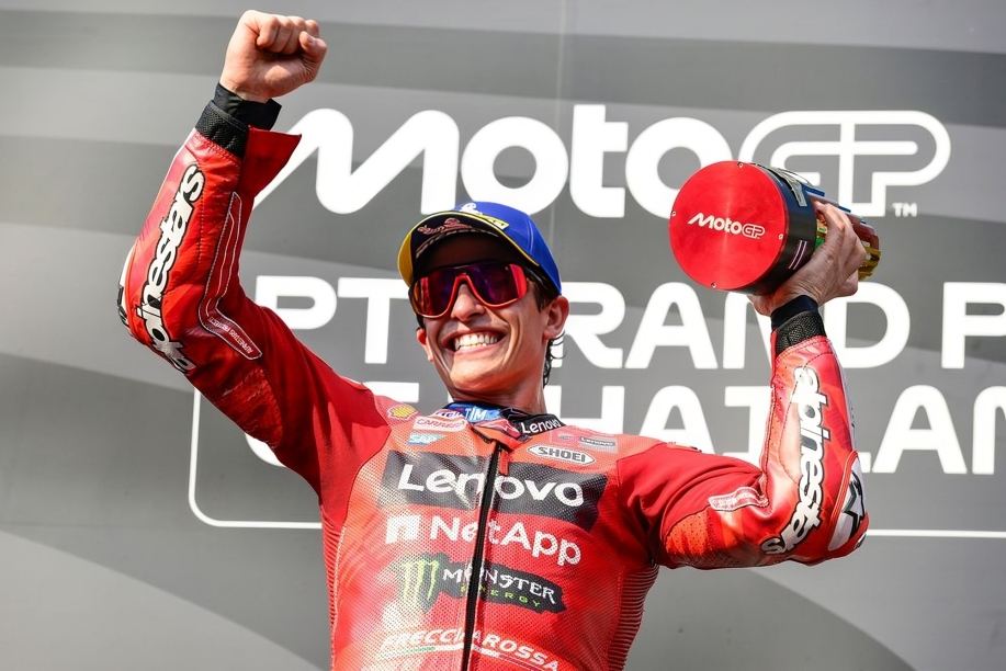 นักบิด MotoGP ในรายการ Thai Grand Prix