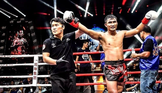 สุดยอดนักมวยไทยที่เคยขึ้นชกในรายการ K-1