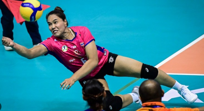 Thai Volleyball Players