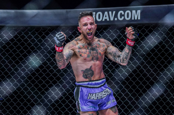 Foreign Fighters Who Mastered Muay Thai