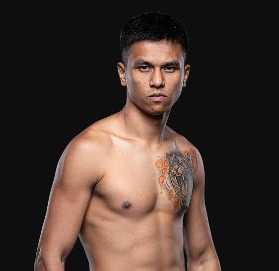 Panpayak Jitmuangnon vs Asadula Imangazaliev