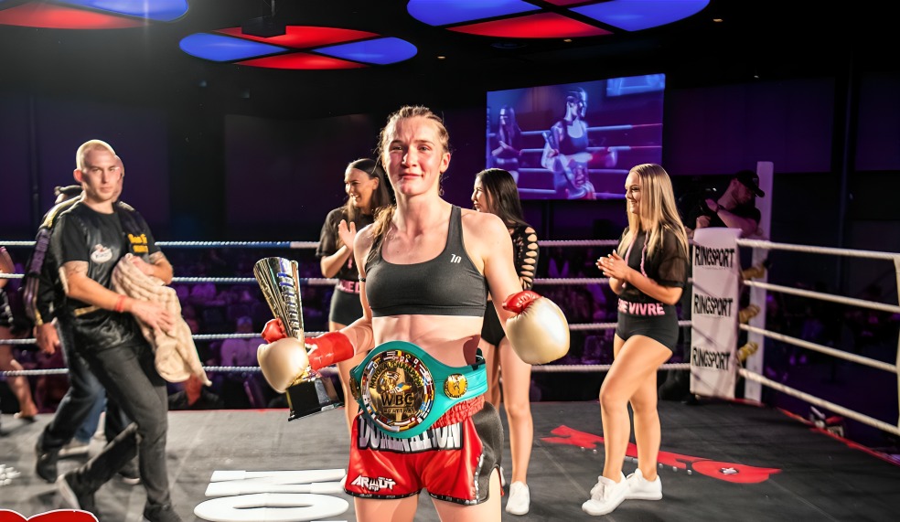 Female Muay Farang Fighters